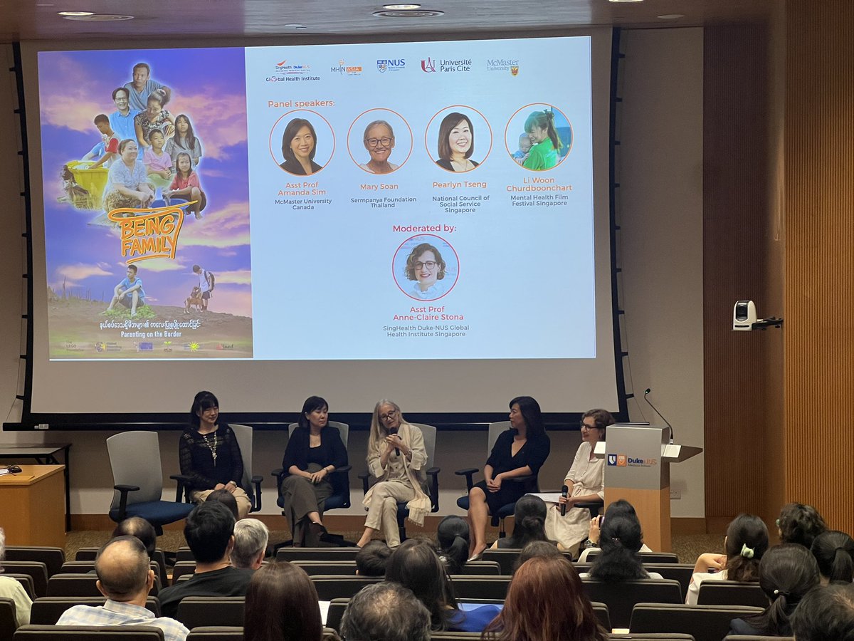 SD_GHI's tweet photo. The panel discussion is getting started together with the Principal Investigator, film maker, and partners from the social service sector. "Why are community-lead initiatives like this film so important?" https://t.co/Pxyuv3Mqr6