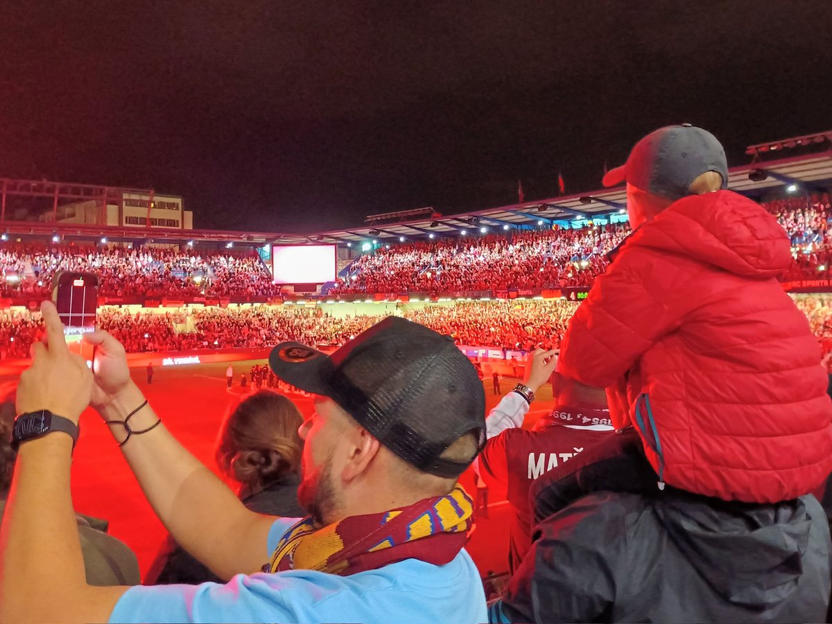 31.07.2025, 20:00, AC Sparta Praha - FK Aktobe 4:0, 17.235 diváků, Stadion Letná, Praha, 2025–26 UEFA Conference League.