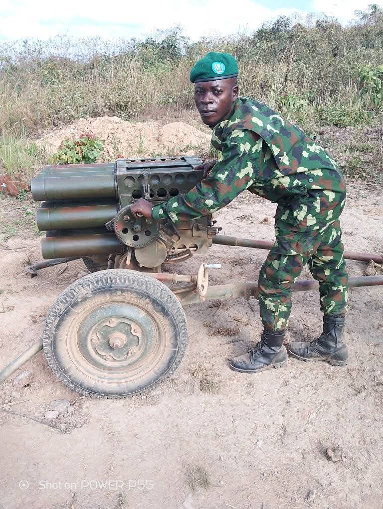 Imaginez l'ampleur des questions que les FARDC et leurs alliés posent à tout le monde : « Où sont les lions ? Nous voulons les chasser. » — Peut-être ont-ils déjà oublié où se trouvent Bukavu et Goma !