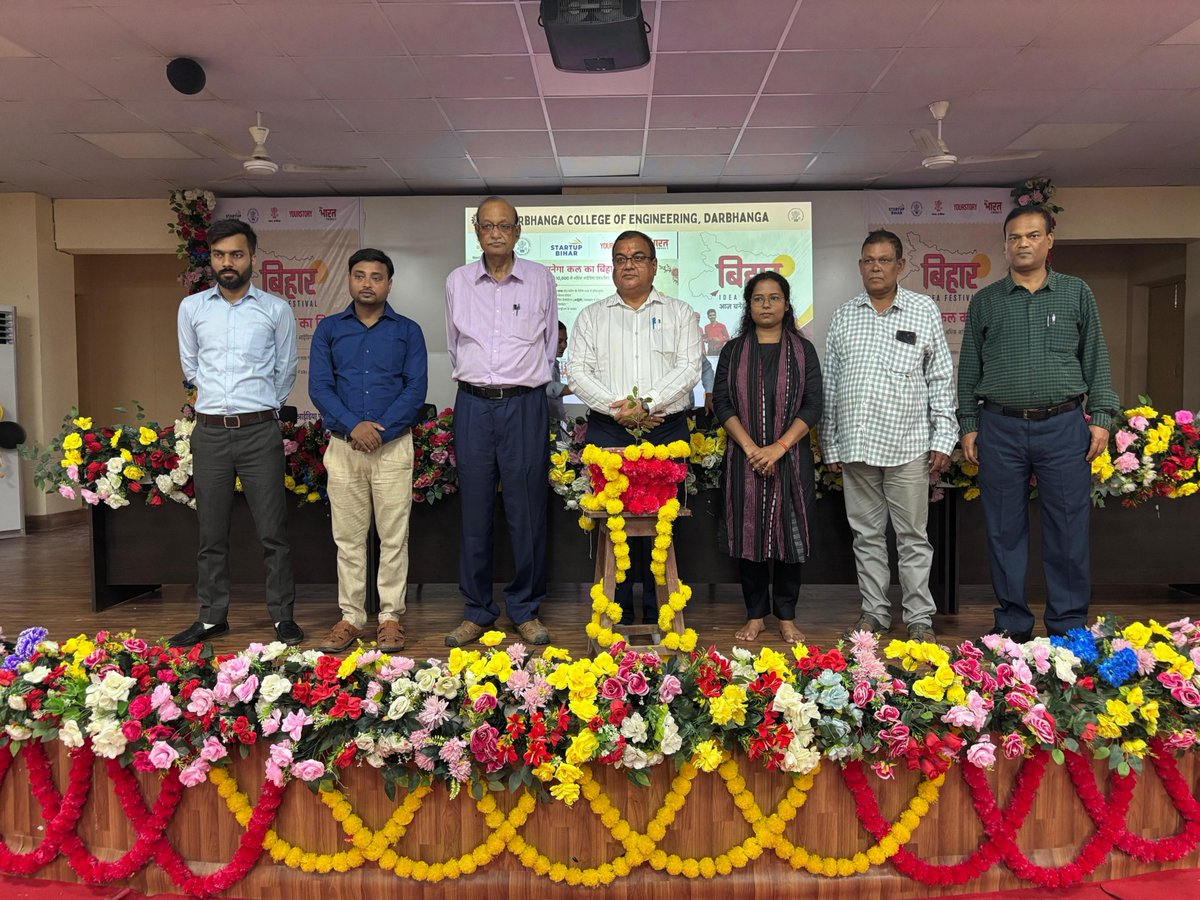 🚀 Bihar Idea Festival 2025 | Event | Darbhanga District

Bihar Idea Festival 2025 event in Darbhanga witnessed incredible energy and enthusiasm among aspiring youth!
The event spotlighted innovation, startup journeys, mentorship, and seed funding opportunities.

🌟 Brimming with