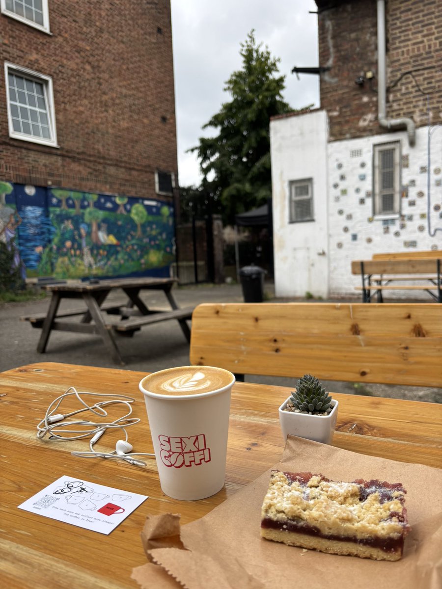 If you’re at the Oval, make sure to swing by Sexicoffi just around the corner, they’re serving up some seriously good coffee.