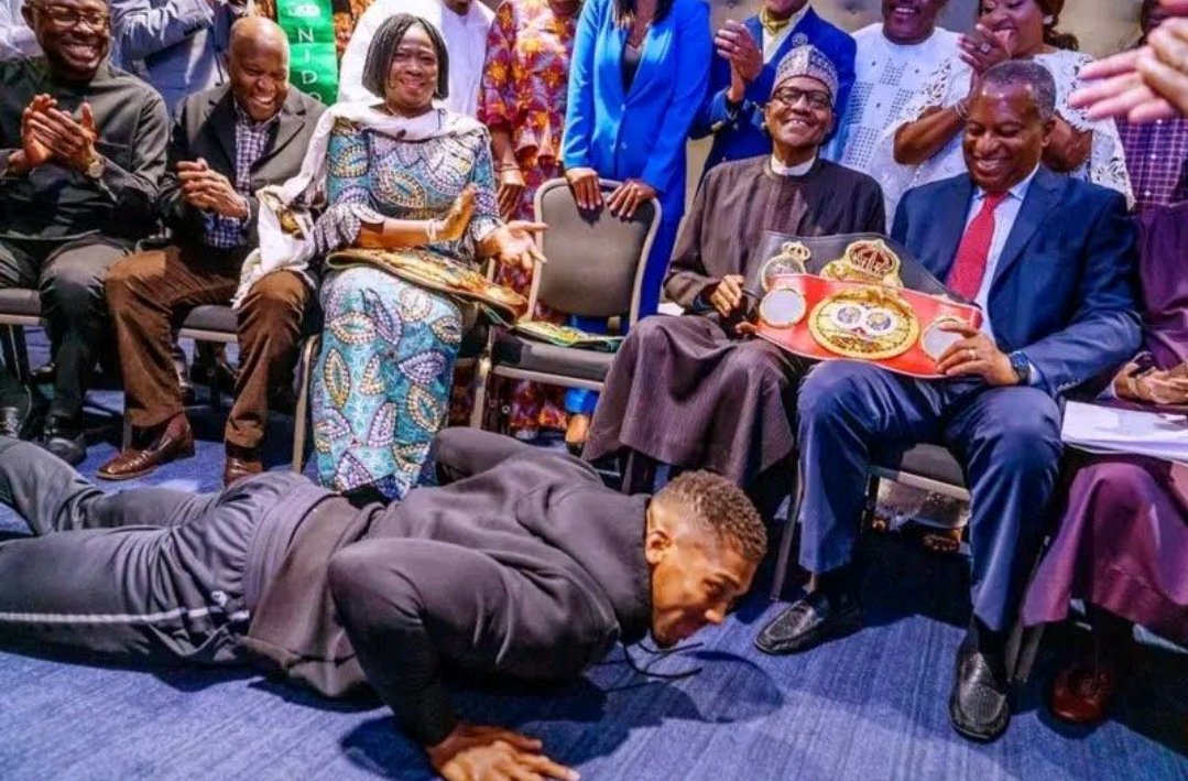 Anthony Joshua never raised again after this incident 😔 we hope he will find his fighting spirit soon.