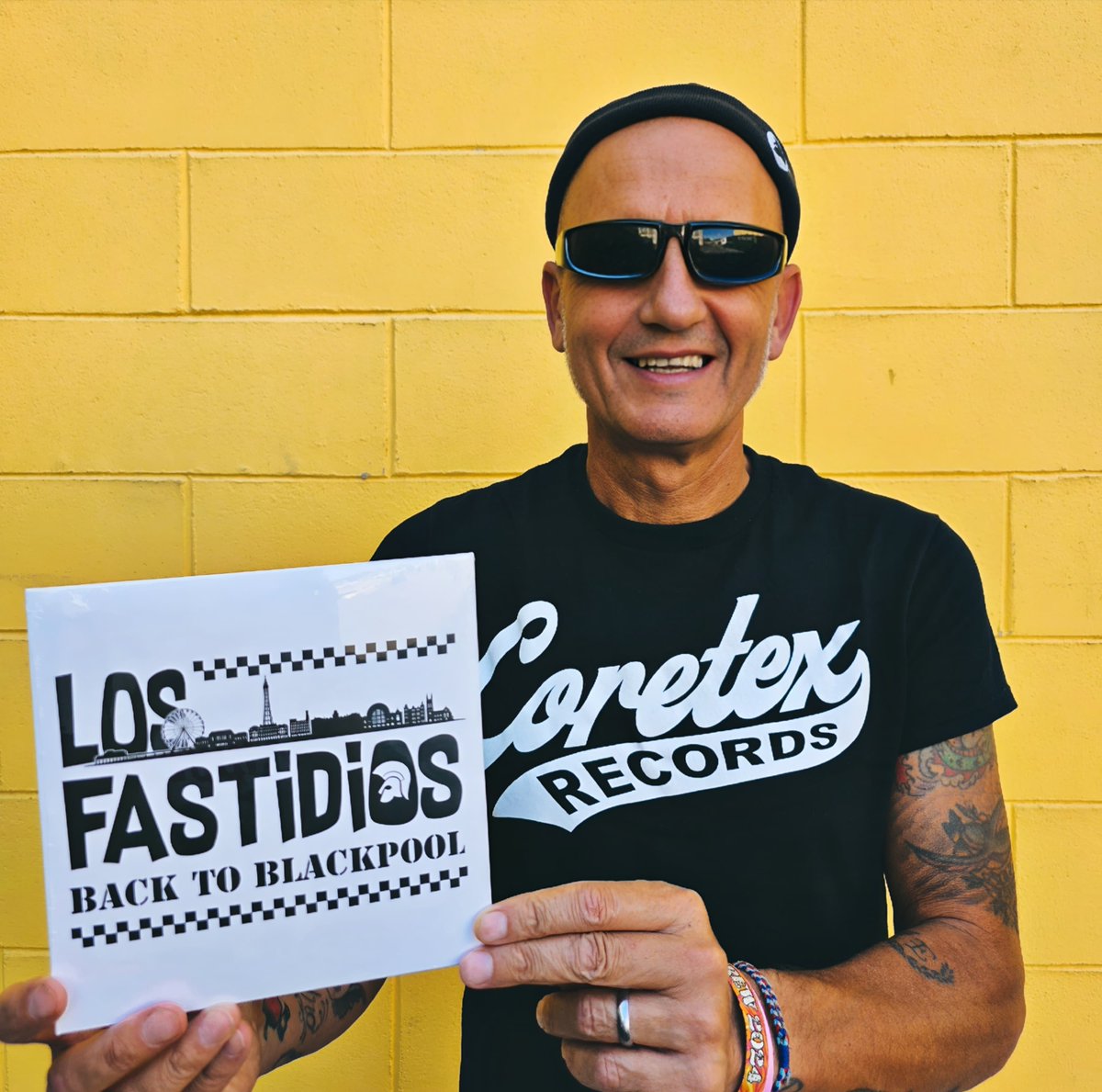 Out Now, new Ltd edition coloured (marble) vinyl EP7" Back To Blackpool. New studio recording. On the B-side a new dub version of "Lovesteady" song by Manwel T. It's our tribute to the Rebellion Festival Town,  See you in Blackpool in few days 

Orders: kobrecords.org/product-page/l…