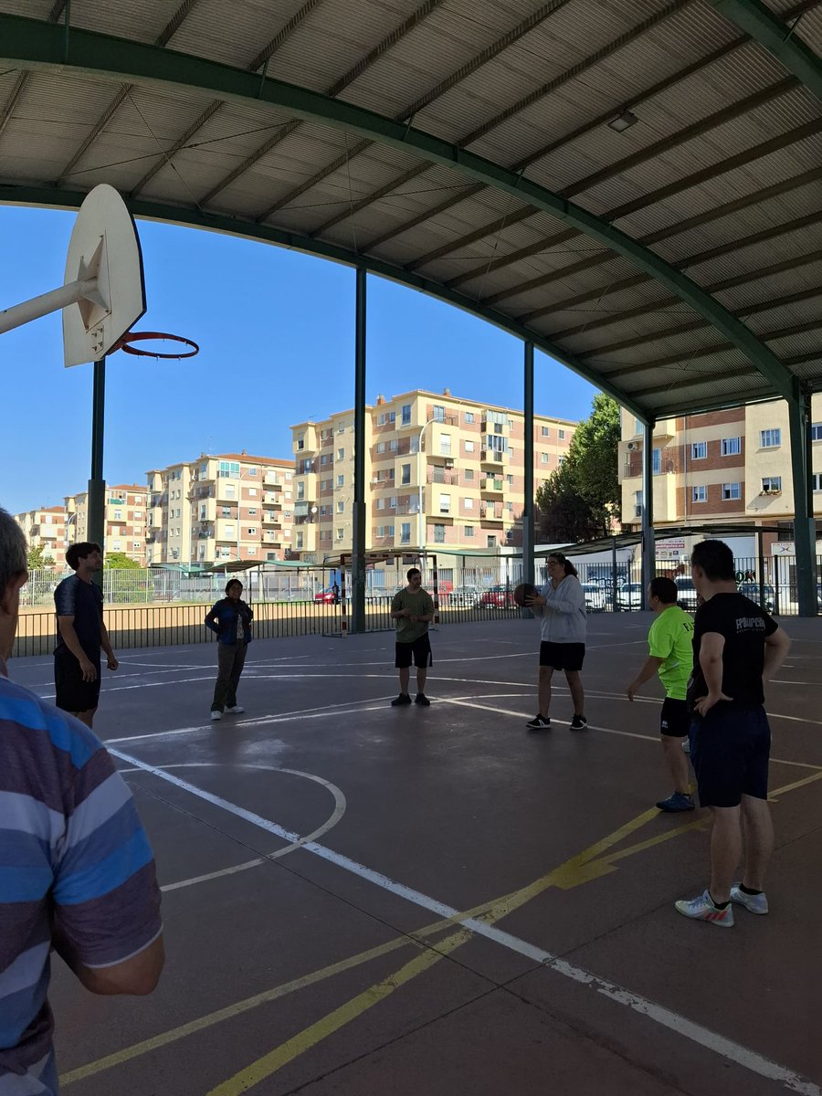 ¡Es verano☀️ y seguimos ofreciendo alternativas de ocio para las personas jóvenes!

Nuestro Centro Joven ha organizado una visita al Centro de interpretación de la Isla del Soto y un partido junto a <a href="/FundacionAfim/">Fundación Afim</a> 

Financia <a href="/jcyl/">Junta de Castilla y León</a> <a href="/familiajcyl/">Familia Castilla y León</a> #EmpleabilidadJóvenesCyL