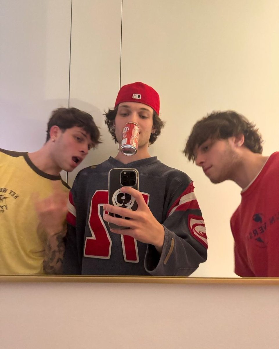 gabi 🫎 tweet media