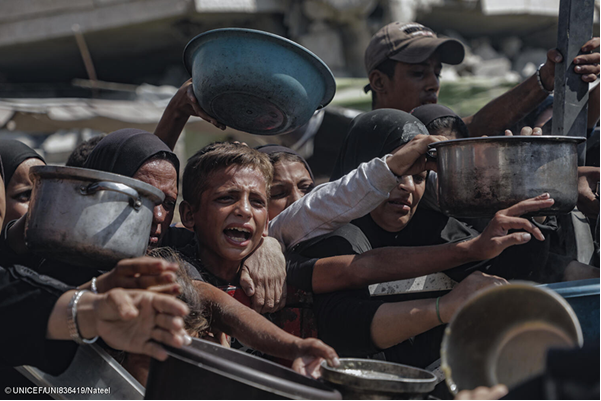 #Gaza
Los indicadores clave de alimentación y nutrición superan los umbrales de hambruna👉unicef.es/prensa/gaza-lo…

🆘 Elikadura- adierazle nagusiek gosetearen muga gainditu dute. Haur eta familiek bizi duten egoera oso larria da.