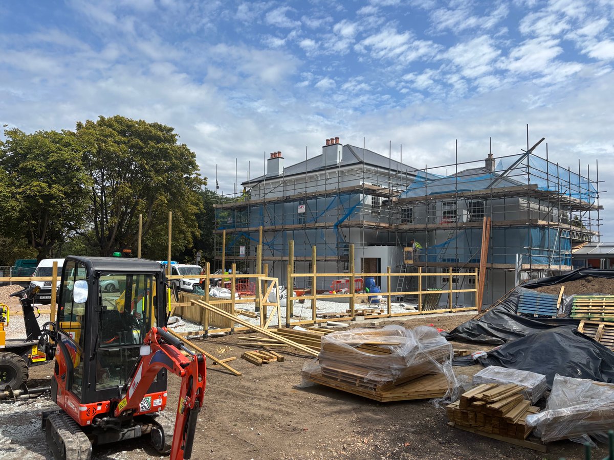 BB Contracts Limited tweet media