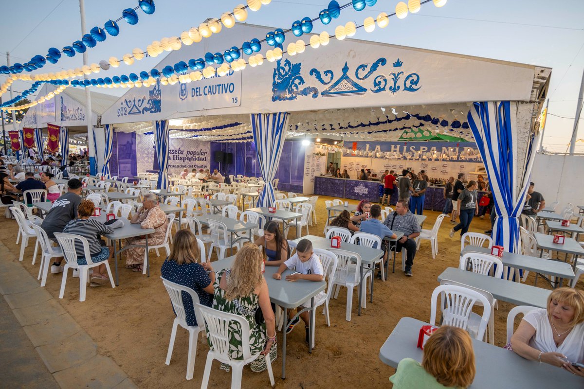 👏🏆La Hermandad del Cautivo gana el Concurso de Decoración de Casetas de las Fiestas Colombinas 2025. Un primer premio dotado con 1.000 euros, aportados por la Diputación Provincial de Huelva. ¡Enhorabuena!

🔗Más detalles: acortar.link/BZCHFO