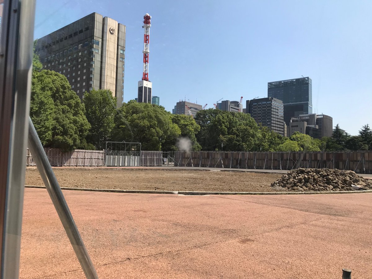 hibiya_pk's tweet image. あれ程「壊さないで下さい」と言い続けてきたのに…
大噴水も花壇も、ダメでした…
あっという間でした。

#日比谷公園を助けて
#小池都知事
#東京都
署名🙏 
change.org/HibiyaPark