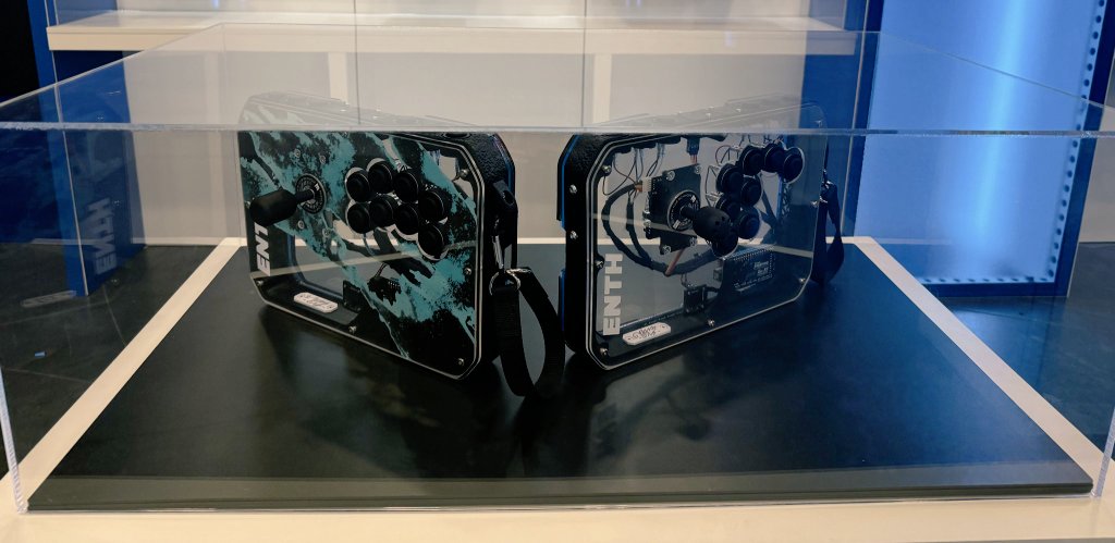 Thanks to <a href="/marksman23/">philip perry</a> who made it possible, 2 Atlas are on display at the Arcade Sticks Museum at Evo these days.
It's an honor for me, something  special.