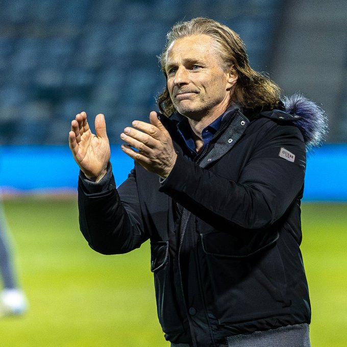 For the third straight season, Gillingham go into the opening day of a new campaign with a different manager at the helm that started the previous season and Gareth Ainsworth is excited to get underway. kentsportsnews.com/ainsworth-cant… #Gills