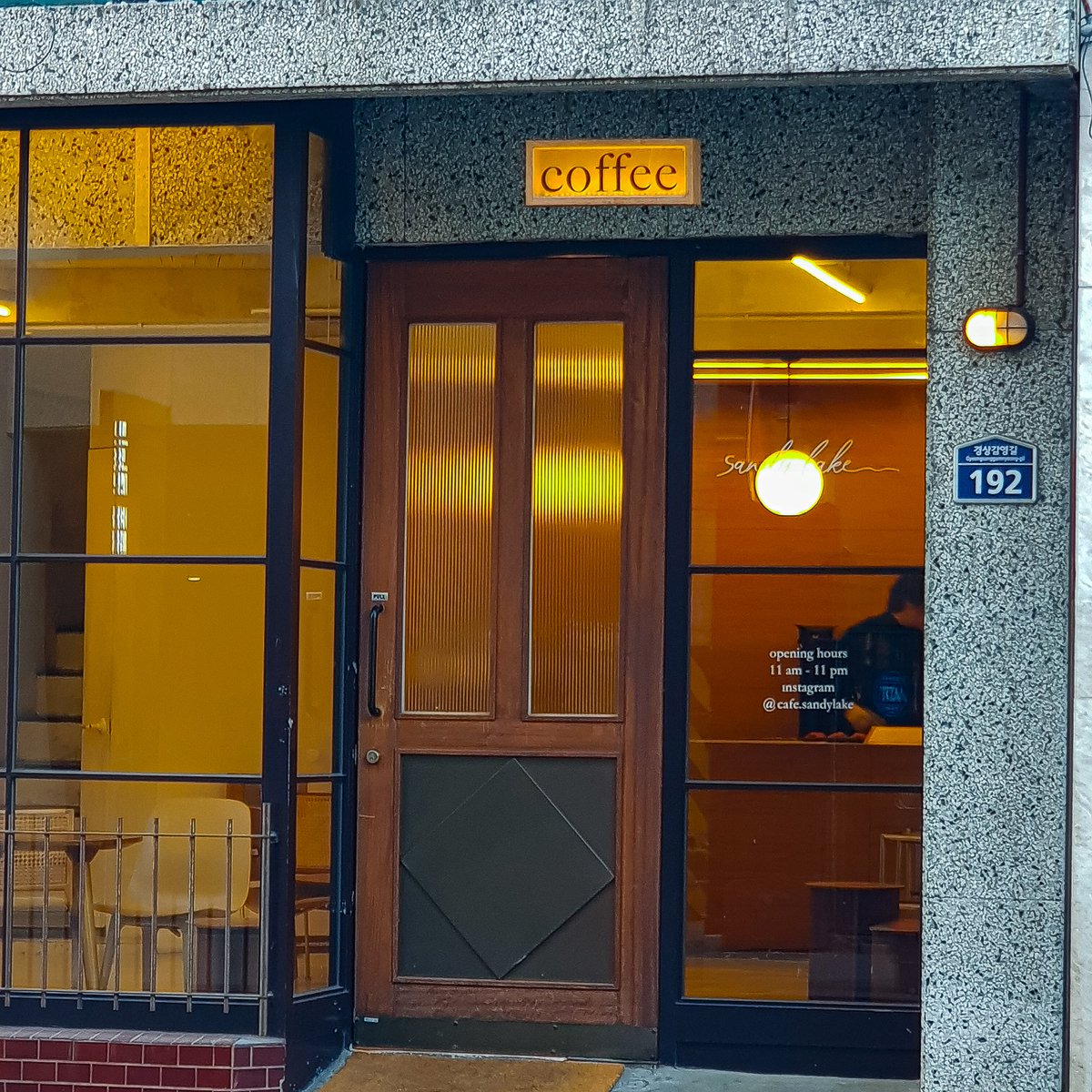 Humankim_zip's tweet image. #일상계트친소 #일상계_트친소 #독서계트친소 #독서계_트친소
아이돌, 뮤지컬, 드라마, 독서, 여행 다양하게 다 좋아합니다! 저와 함께 일상을 공유해욥!!💜💜
(소녀분들만...)