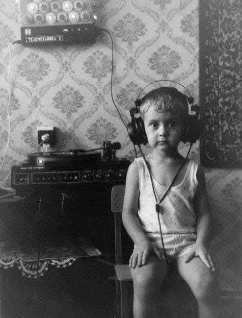 gregcatarino1's tweet photo. If we deprive our children of the opportunity to experience art, poetry, beauty—in short, culture—we are destined for a future of superficial and dangerous people. This is why we need to defend a sector that doesn't exist to generate profits, but to speak directly to the people." https://t.co/IuFACJpcrm