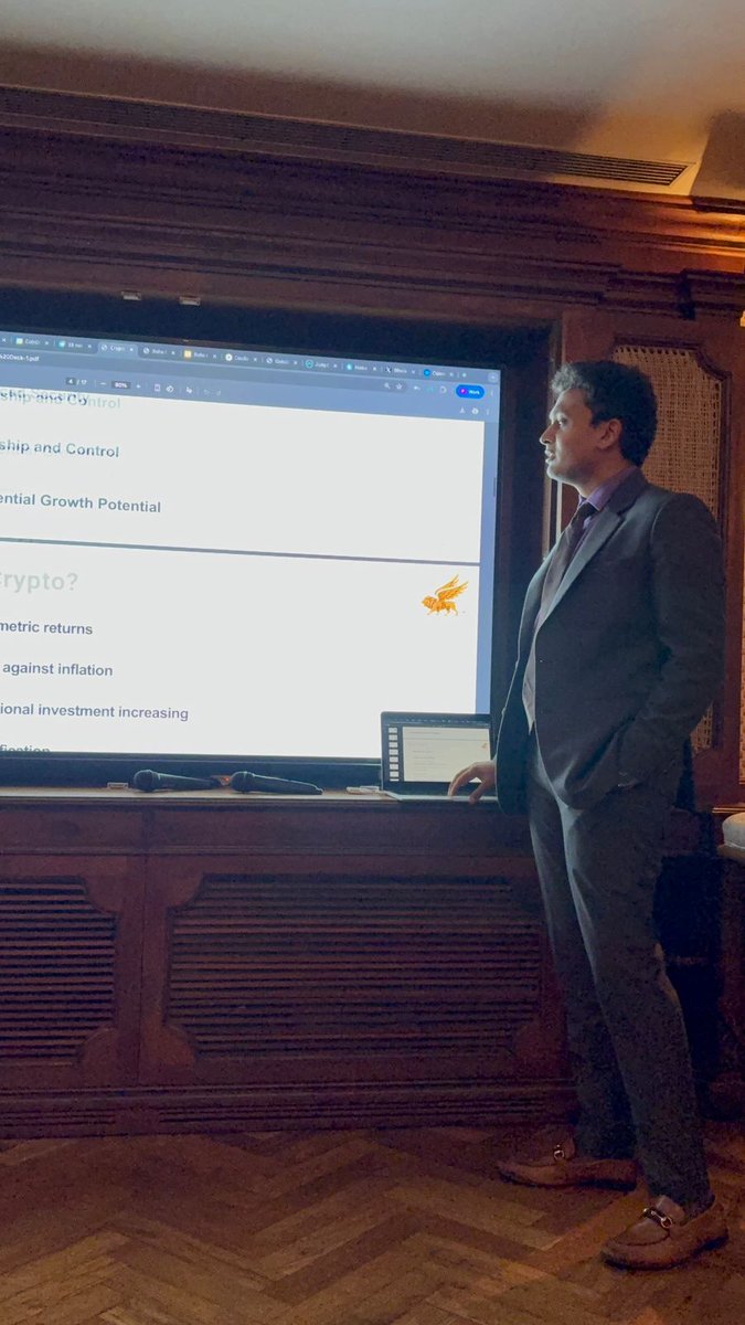 Aum_Alpha's tweet photo. “Why Crypto, Why Now”
A question in the minds of many, addressed by our CEO @KushaalPatel, at @sohohouse, Mumbai. We extend our gratitude to @CoinDCX for organizing and hosting the session.
#AumAlpha #Crypto #digitalassets #Bitcoin https://t.co/05UUPPj2aX