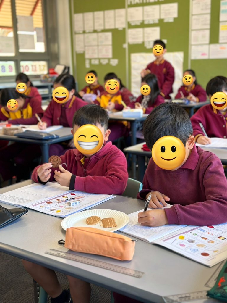 Miss W (@__missw) on Twitter photo In Science, 4 Watts have been learning about states of matter. We investigated how solids can have different properties by looking closely at biscuits 🍪 <a href="/LansvalePS/">Lansvale PS</a> In Science, 4 Watts have been learning about states of matter. We investigated how solids can have different properties by looking closely at biscuits 🍪 <a href="/LansvalePS/">Lansvale PS</a>