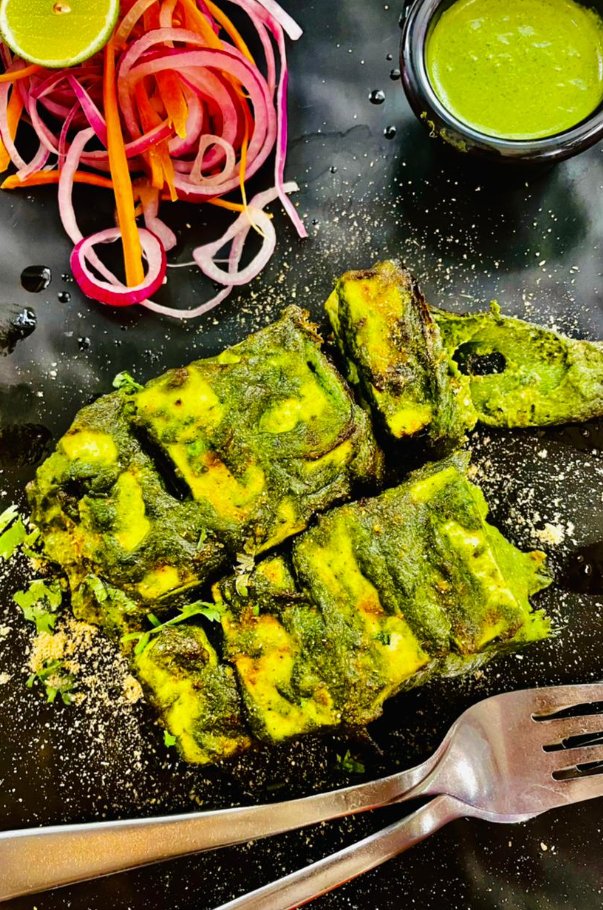 5 Delicious Ways to Use Green Chutney Every Day. Link Below👇
rebrand.ly/ebt51ag

#greenchutneyrecipes #howtousegreenchutney #Indianchutneyideas #IndiaFoodNetwork