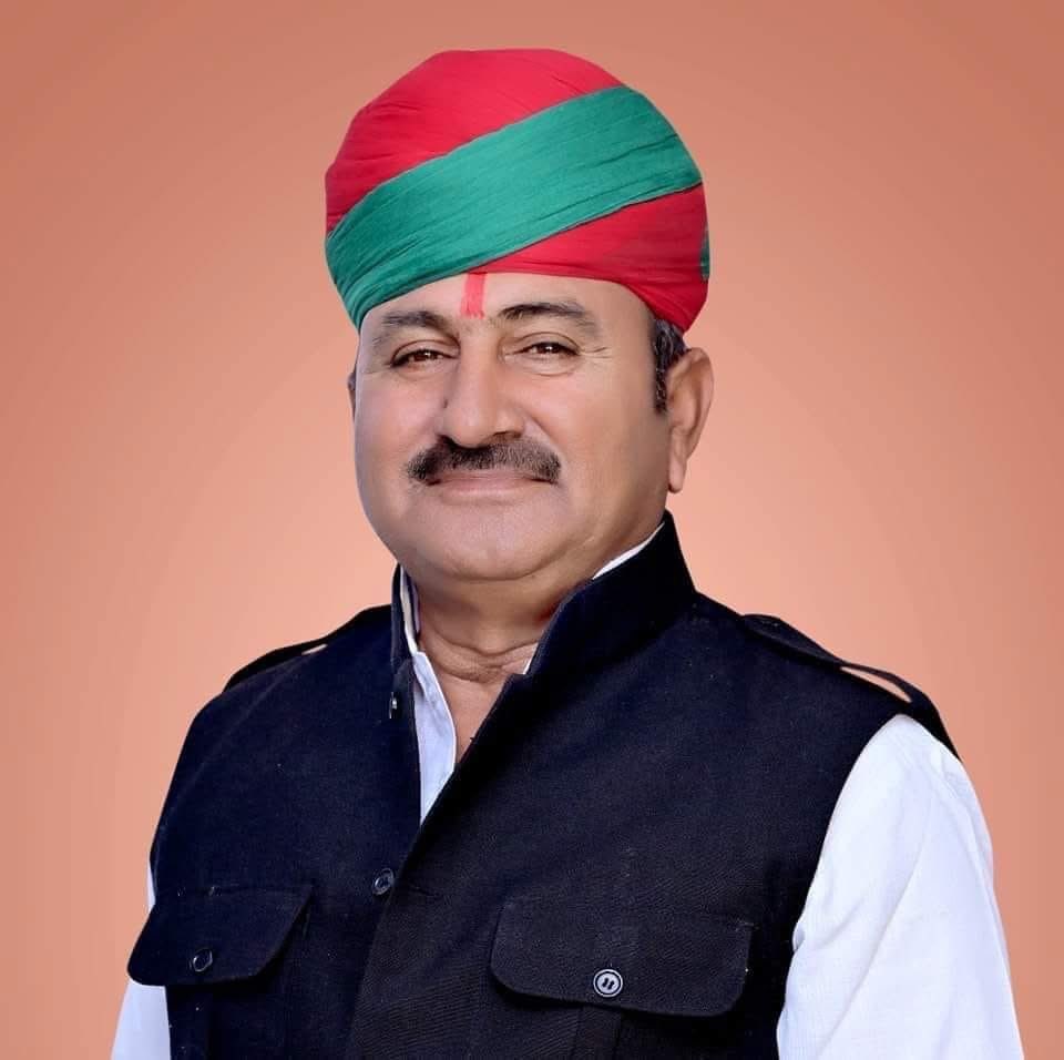 Swaroop Singh Rathore (@sskharabjp) on Twitter photo वरिष्ठ भाजपा नेता आदरणीय खंगारसिंह जी सोढ़ा को जन्मदिवस की हार्दिक बधाई एवं शुभकामनाएँ।
<a href="/khangarsinghbjp/">Khangar Singh Sodha</a> वरिष्ठ भाजपा नेता आदरणीय खंगारसिंह जी सोढ़ा को जन्मदिवस की हार्दिक बधाई एवं शुभकामनाएँ।
<a href="/khangarsinghbjp/">Khangar Singh Sodha</a>