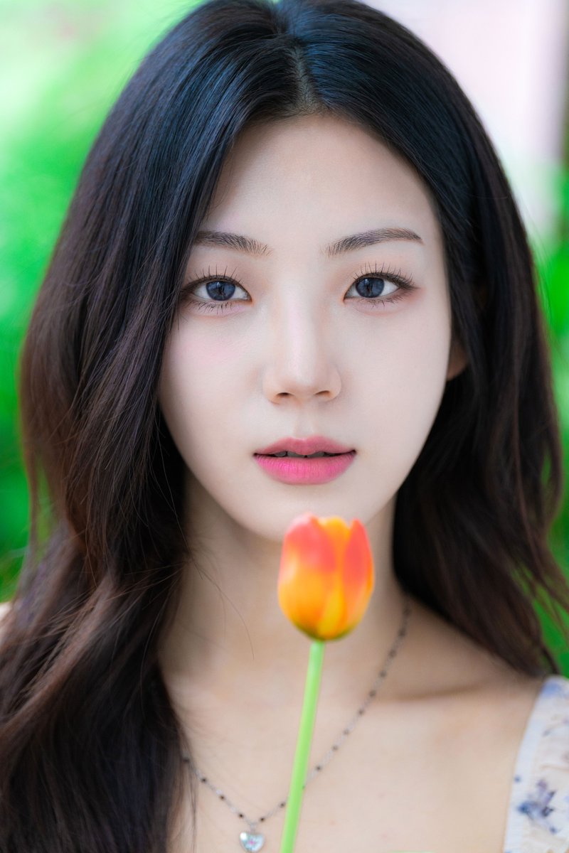 [🌷]

2025.08

#MISSH #MISS_H 
#미스에이치