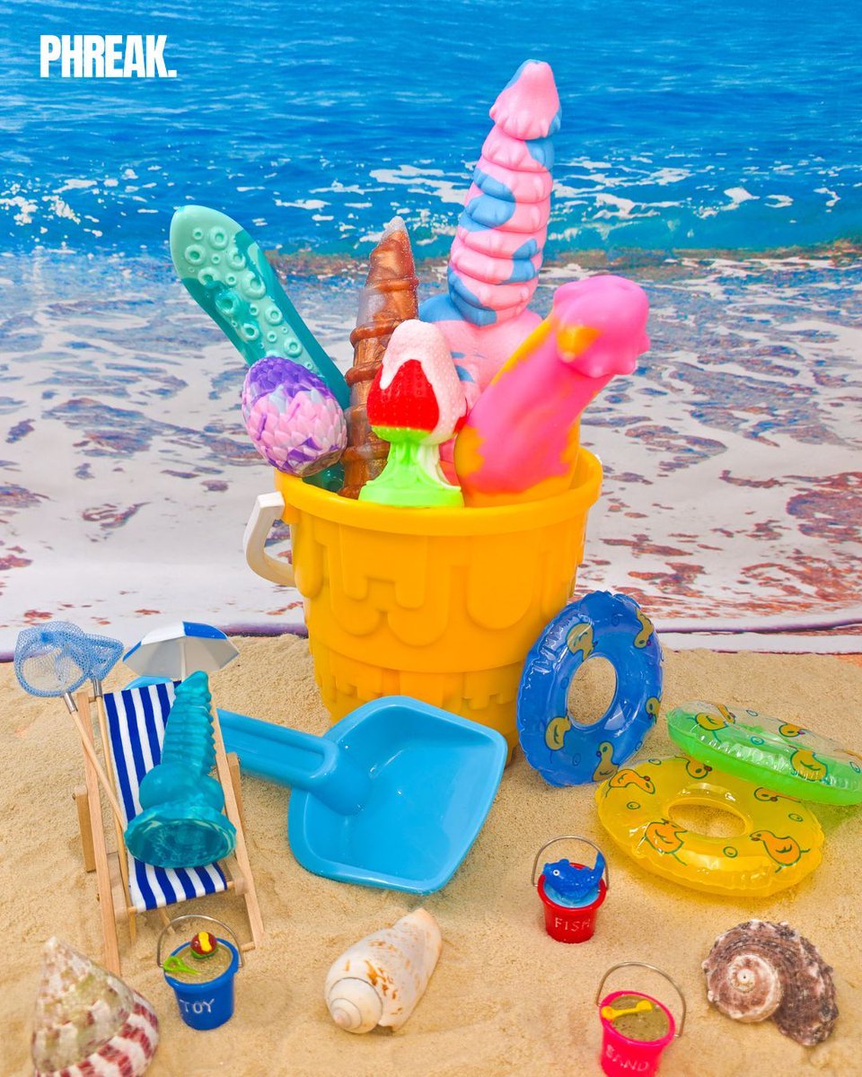 ☀️ The Sexy Summer Bucket List is coming...
We’ve got a list full of hot ideas to turn up the heat — but first, we want to hear from you 🔥

💦 What’s top of your summer pleasure list? Tell us below 👇

#PhreakClub #selflove #pleasure #summerloving #steamysummer