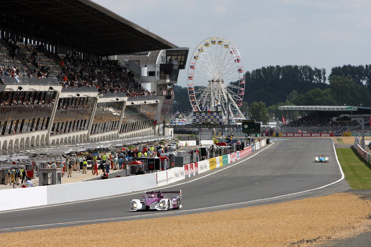endurancemagfr's tweet photo. 𝑳𝒆 𝑴𝒂𝒏𝒔 𝑨𝒓𝒄𝒉𝒊𝒗𝒆𝒔  📁

🏎 Porsche RS Spyder Evo | @jbleekemolen.
⚔  24 Heures du Mans 2008.

(📸 Porsche AG). #LeMans24 #Porsche #RSSpyder #EnduranceRacing #Classic #Picoftheday https://t.co/2RVmLy4Gxj