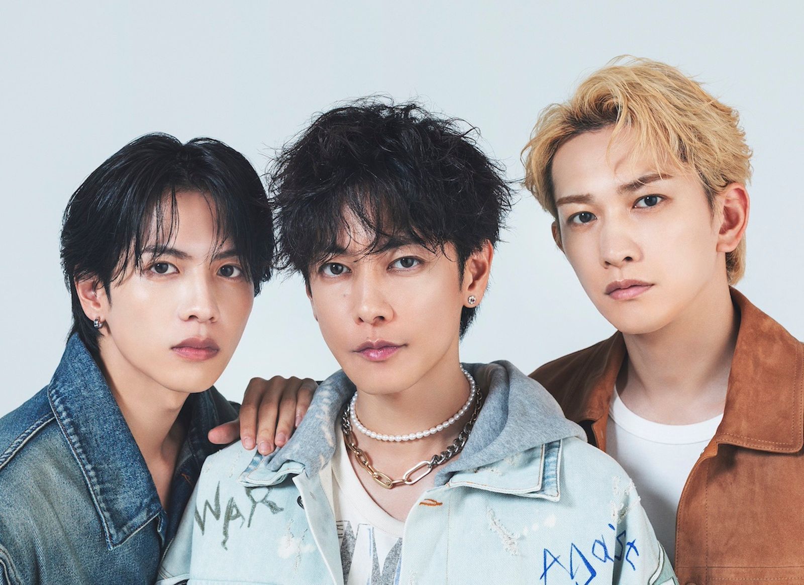新品未開封　NetflixグラスハートTシャツ　佐藤健　志尊淳　町田啓太 佐藤健×宮﨑優×町田啓太×志尊淳は、劇中バンド「TENBLANK」の