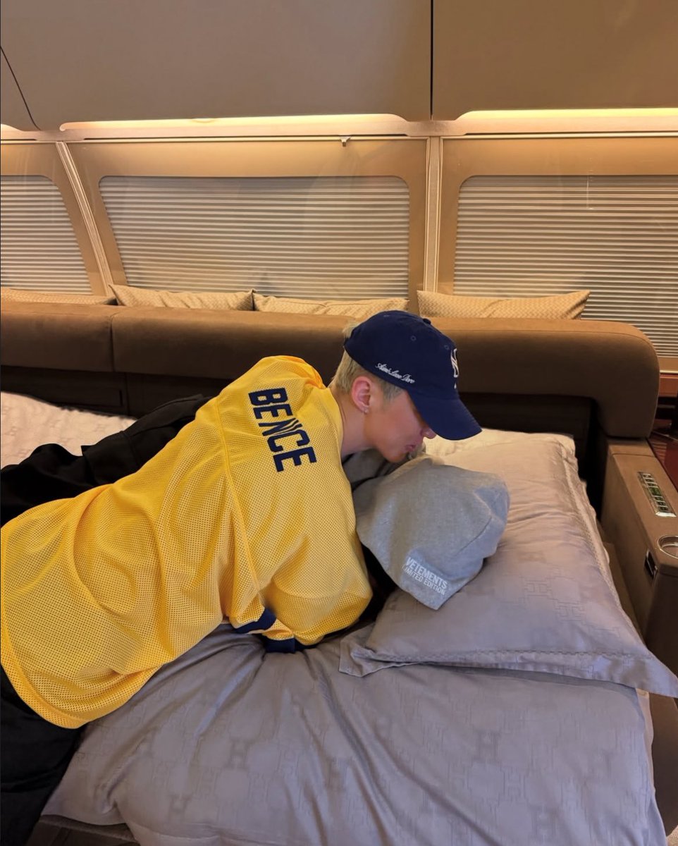 the private plane life yeSSSS slay seventeen