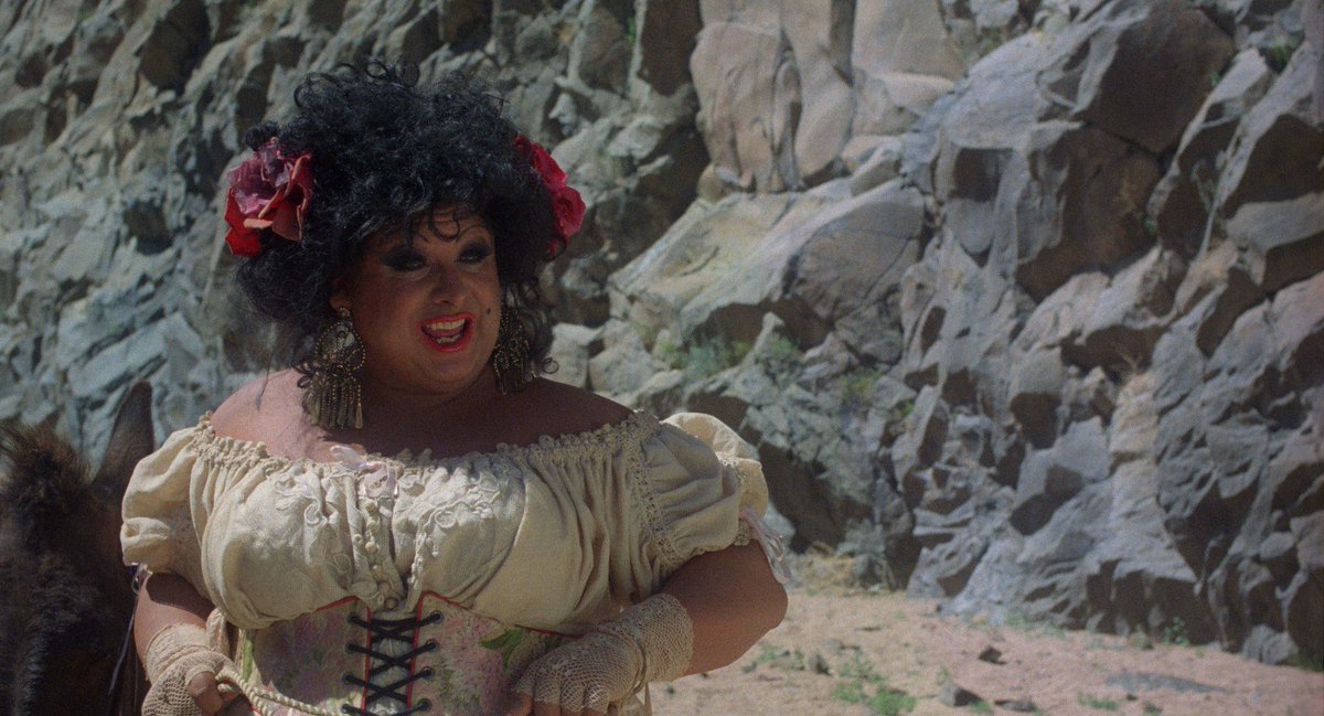 ¡Y si! ¡También! Divine estará en el próximo programa...
#podcast #videoclub