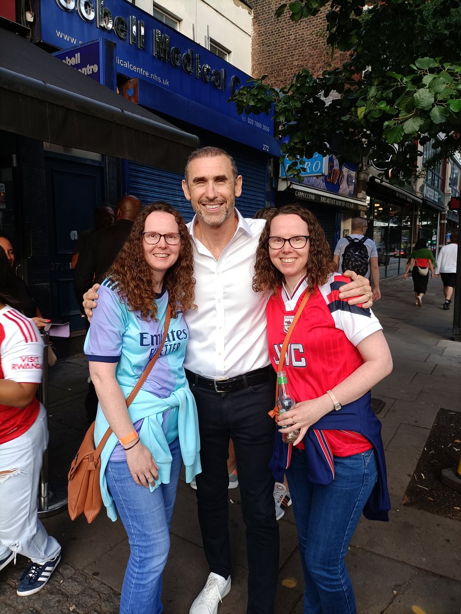 Lorraine Mary tweet media