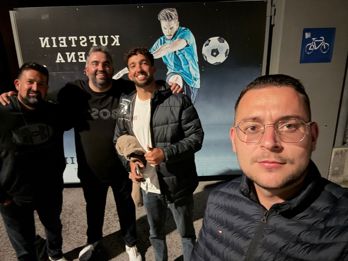 Sebastià Adrover (@sebastiaadrover) on Twitter photo Un placer haber pasado muchas horas con estos grandes compañeros durante toda la semana del 'stage' del Mallorca en el Tirol de Austria. Cada uno mirando por su medio, pero siempre con respeto, buen rollo y complicidad. Gracias ❤️🖤⚽🇦🇹 <a href="/AlbertoBonnin/">Alberto Bonnin</a> <a href="/JUANMISB97/">Juanmi Sánchez</a> <a href="/josempf_16/">Jose Manuel Peña</a> Un placer haber pasado muchas horas con estos grandes compañeros durante toda la semana del 'stage' del Mallorca en el Tirol de Austria. Cada uno mirando por su medio, pero siempre con respeto, buen rollo y complicidad. Gracias ❤️🖤⚽🇦🇹 <a href="/AlbertoBonnin/">Alberto Bonnin</a> <a href="/JUANMISB97/">Juanmi Sánchez</a> <a href="/josempf_16/">Jose Manuel Peña</a>