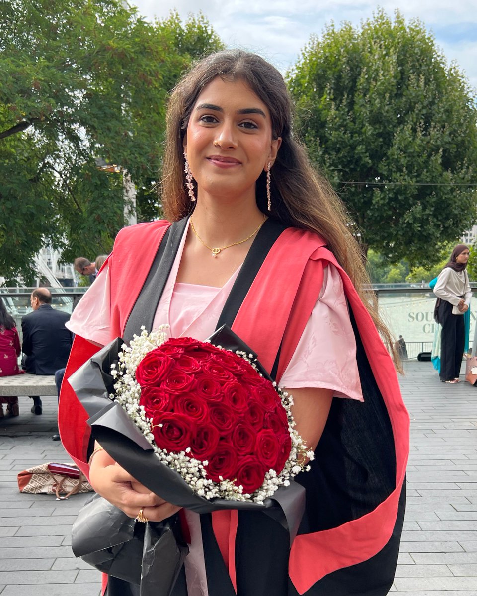 Congratulations to the Class of 2025 – your hard work and dedication have truly paid off! Yesterday we celebrated our amazing Informatics, Mathematics and Physics graduates. It was a fantastic event filled with pride, joy and well-deserved recognition. 👏🧵