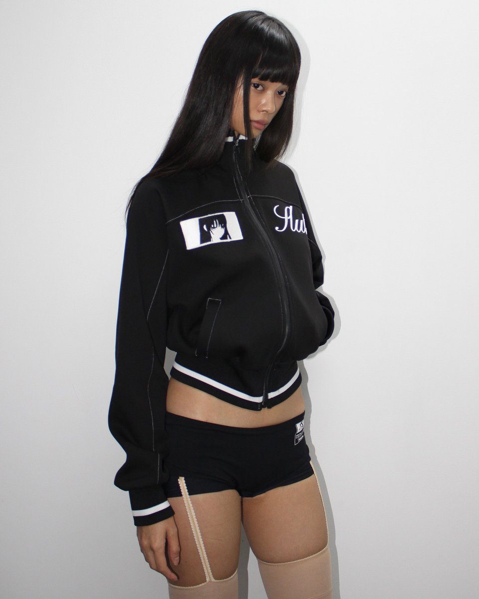 bonnaeonline's tweet photo. Patch track jacket / Graphic bikini 
@bonnaeonline 

#bonnae #bonnaeonline #trackjacket #bikini https://t.co/vRXSesNxRe