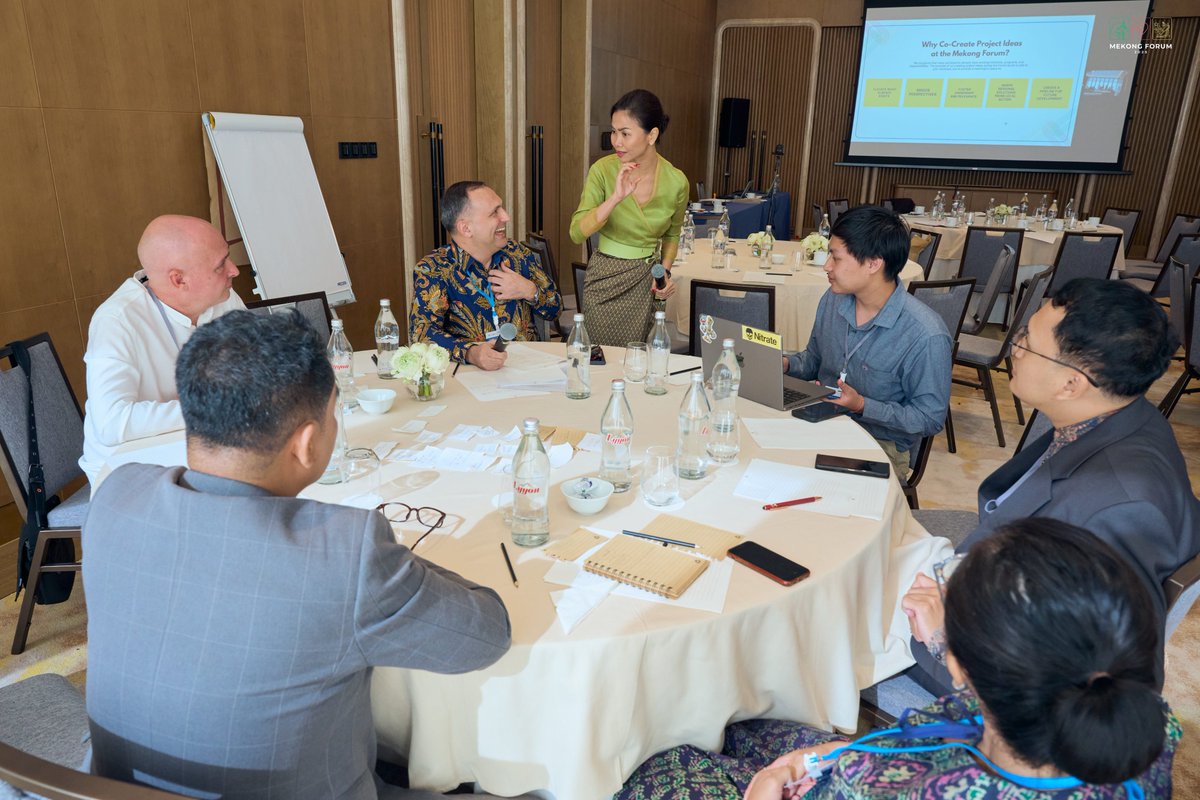 🌟 Phare proudly joined #MekongForum2025 to champion a resilient Greater Mekong Subregion through Bio-Circular, Care, and Creative Economies.

With CICADA and 15 creative voices, we celebrated culture, collaboration, and Cambodia’s creative leadership.