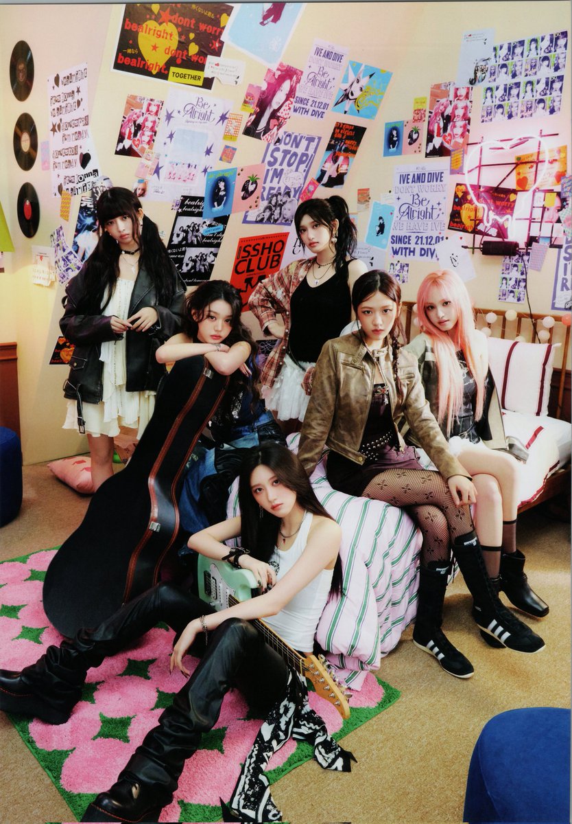 IVE Charts (@chartsive) on Twitter photo In only 3 days,<a href="/IVEstarship/">IVE OFFICIAL</a>'s 'Be Alright' becomes the BEST SELLING album by a Korean female act on Oricon chart in 2025!
#IVE #์์ด๋ธ In only 3 days,<a href="/IVEstarship/">IVE OFFICIAL</a>'s 'Be Alright' becomes the BEST SELLING album by a Korean female act on Oricon chart in 2025!
#IVE #์์ด๋ธ