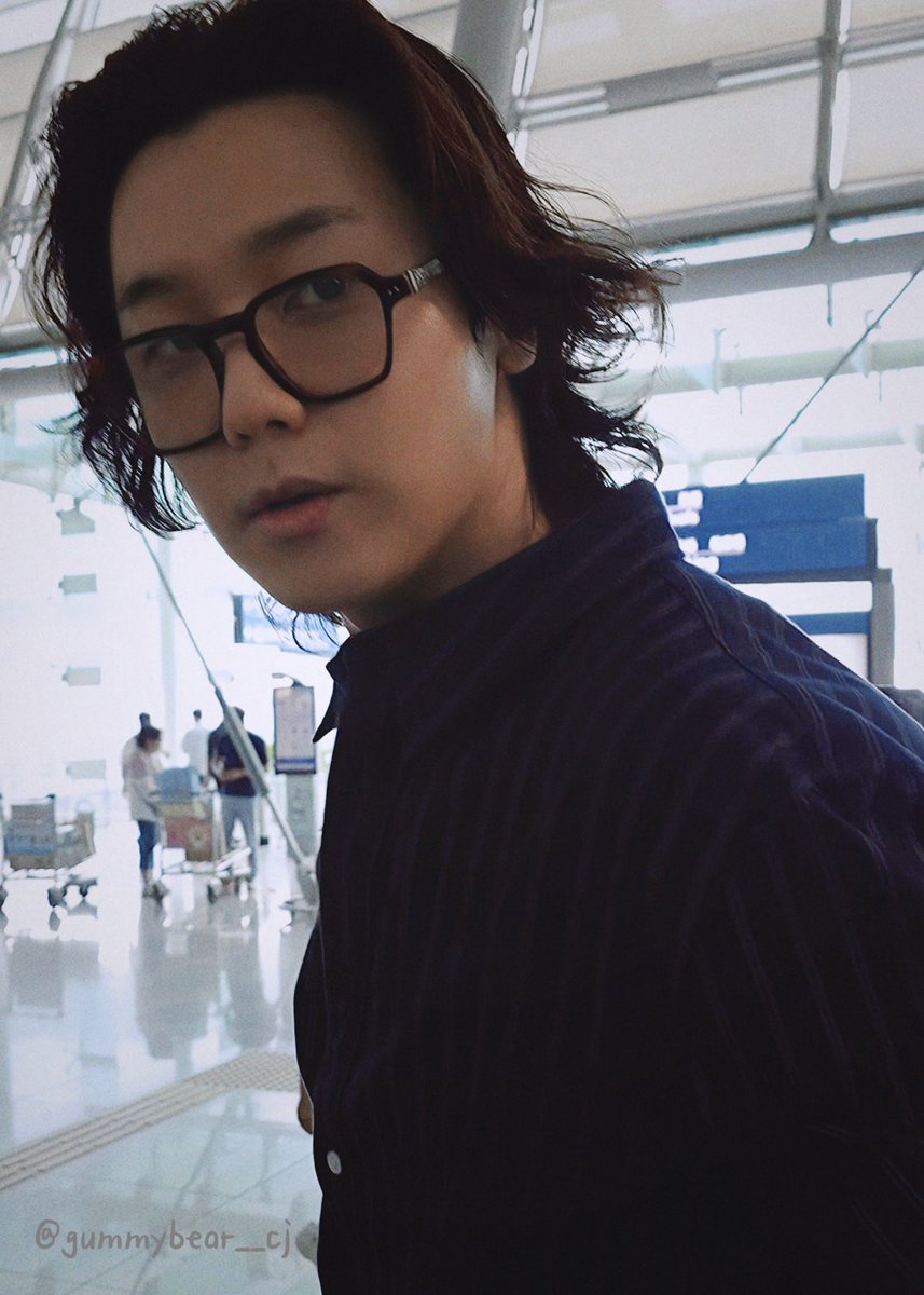 20250801🇰🇷✈️🇹🇼
Welcome to Taiwan ♡

#KANGMINHYUK
#CNBLUE #씨엔블루