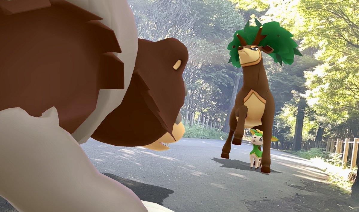 強さとは何か🦌

#ポケモンGO #GOsnapshot 
#ARofTheDay
#メブキジカ #シキジカ