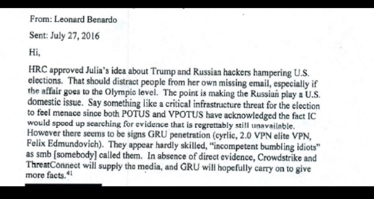 🇺🇸À part ça aux Etats-Unis, Tulsi Gabbard et Kash Patel viennent juste de déclassifier des documents démontrant que Hillary Clinton était bien à l’origine du #RussianHoax en 2016 pour tenter de, je cite, « démoniser » Trump et je cite « divertir les citoyens de ses e-mails fuités