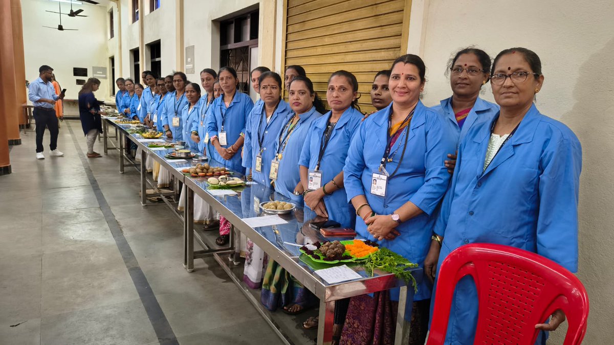 The State level function of ‘World Breastfeeding Week’ was celebrated at Shree Shantadurga Devasthan Hall, Dhargal-Pernem.  

The program was organized by the State Family Welfare Bureau, Directorate of Health Services, Panaji in coordination with Ayushman Arogya Mandir,