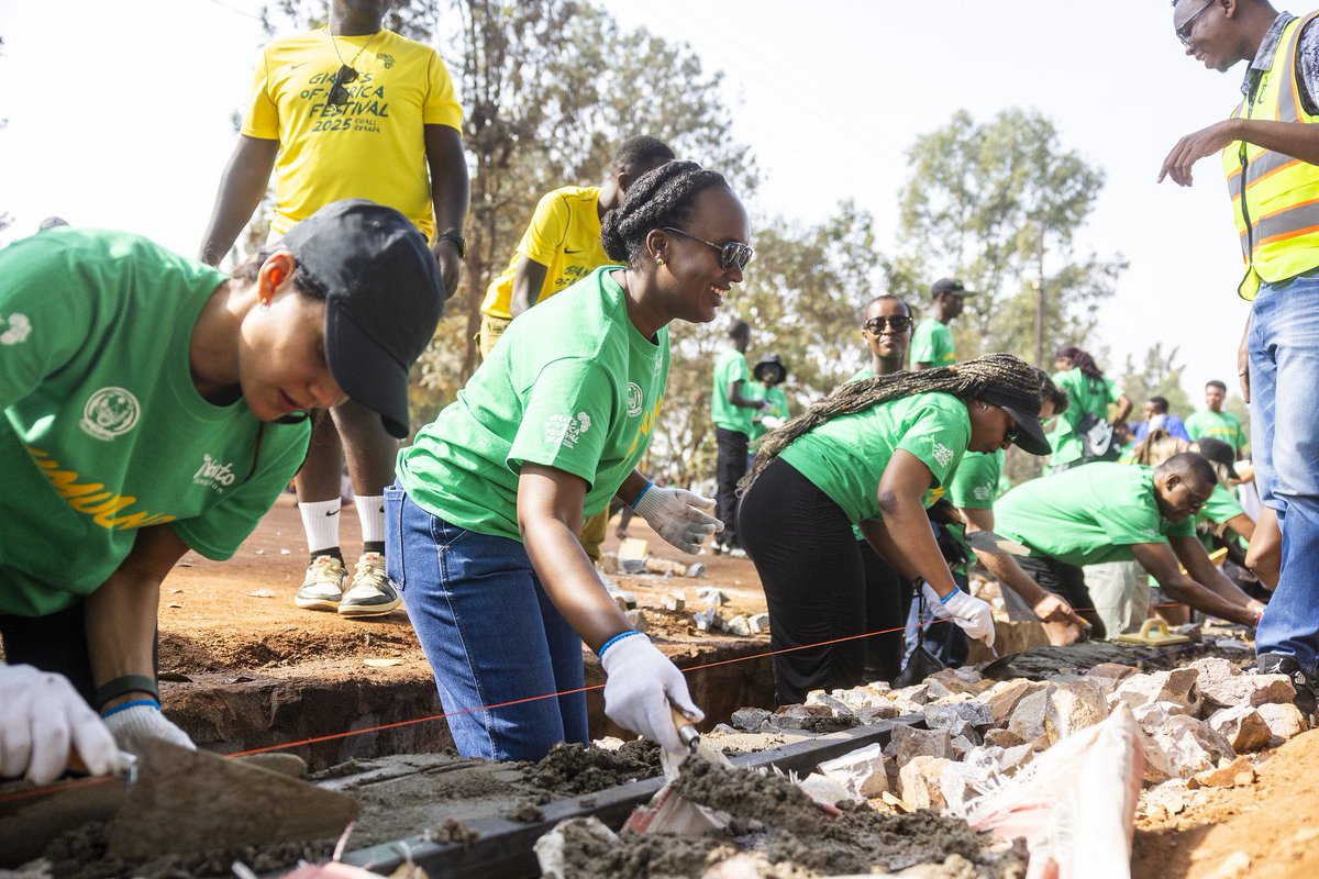 Imbuto's tweet image. What a vibrant and fulfilling month July has been!

From exciting field visits and enriching learning opportunities to meaningful engagements and a celebration of creativity through an art exhibition, July was truly a month to remember.

Together with our partners, we shared…