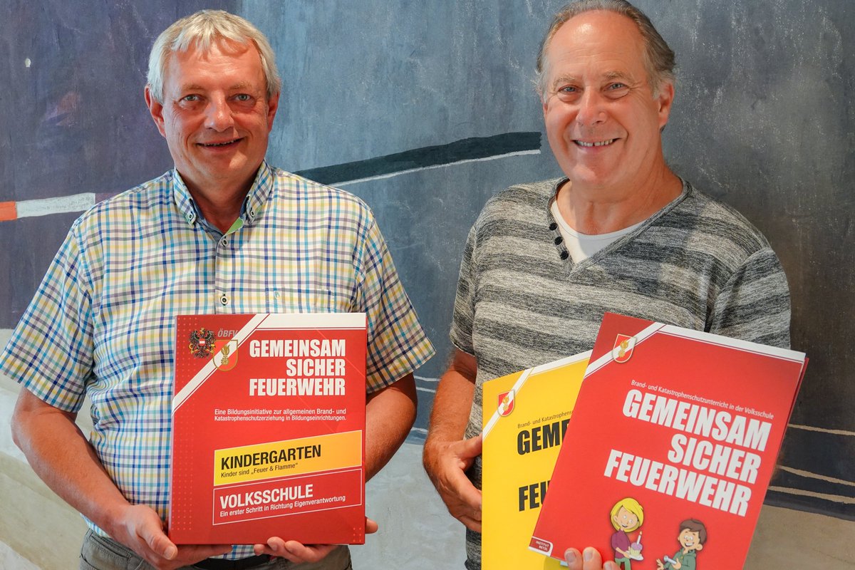 Aus 2 mach 1: Einheitliche Lernmappe für die Brand- und Katastrophenschutzerziehung aufgelegt dlvr.it/TMDs3s