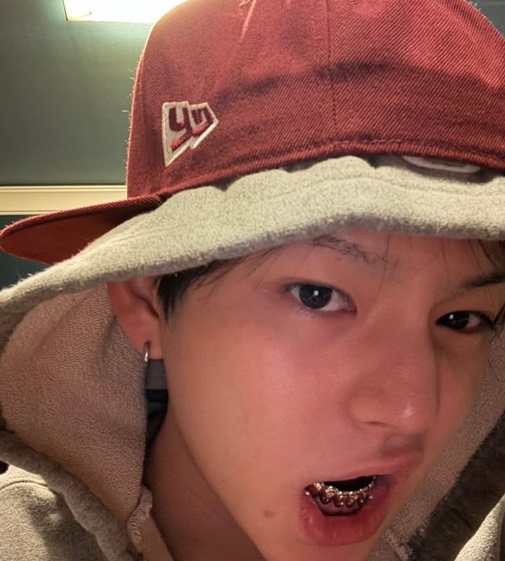 uhyukcean's tweet photo. เมะแร็ปเปอร์ เคะแร็ปเปอร์
yy บนหมวกพี่โยนี่ โยเยมป่ะคะ🤭
#yoshidam #โยชิดัม https://t.co/V2OjunCmSw
