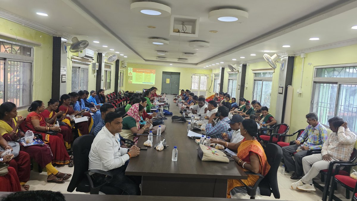 BalligudaSamiti's tweet photo. TRAINING ON ANEMIA FREE GRAM PANCHAYAT THEME-2 UNDER BALLIGUDA BLOCK ON 01.08.2025

@CMO_Odisha @DMKandhamal @zpkandhamal @PRDeptOdisha https://t.co/pqbMmT5tm8