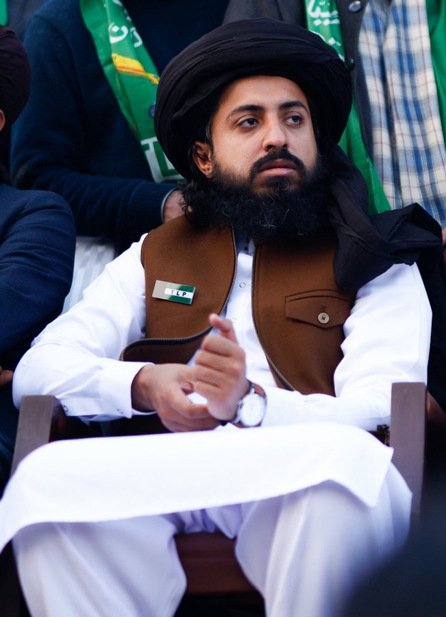 "اٹک میں جس کو جتوایا گیا وہ مجھ سے ہزاروں ووٹوں سے ہارا ہوا تھا میں یہ بات مسجد میں کہ رہا ہوں" 
 امیر تحریک لبیک علامہ سعد حسین رضوی صاحب

یکم اگست2025 خطبہ جمعہ