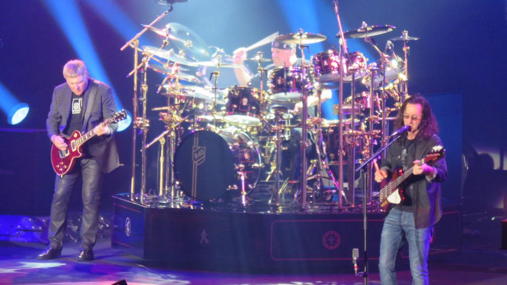 Has it really been 10 years since <a href="/rushtheband/">Rush</a> took the stage for the final time? 

Freeze this moment a little bit longer...

Relive the night through this gallery of photos. 

cygnus-x1.net/links/rush/con…