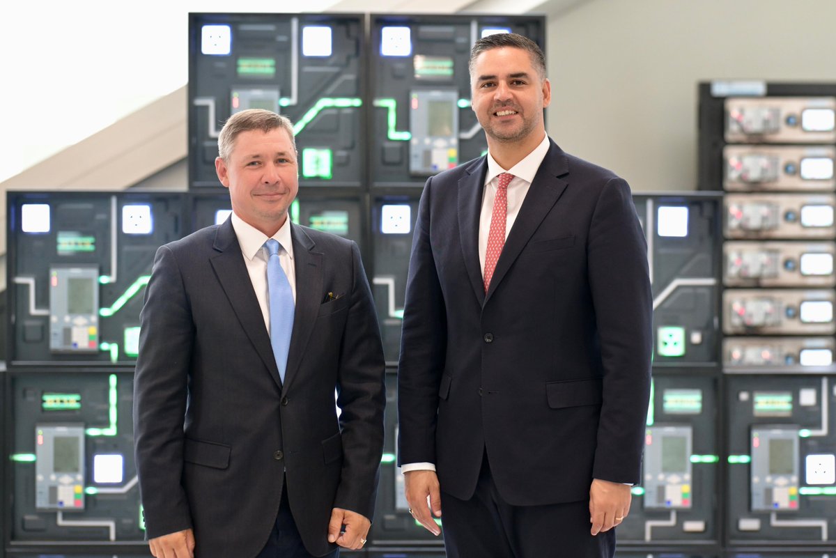 Today, we were honoured to welcome Dr Ian Borg, Deputy Prime Minister and Minister for Foreign Affairs and Tourism of the Republic of Malta to discuss possible cooperation possibilities and give an overview of the Centre’s activities. Photos: Ray Attard