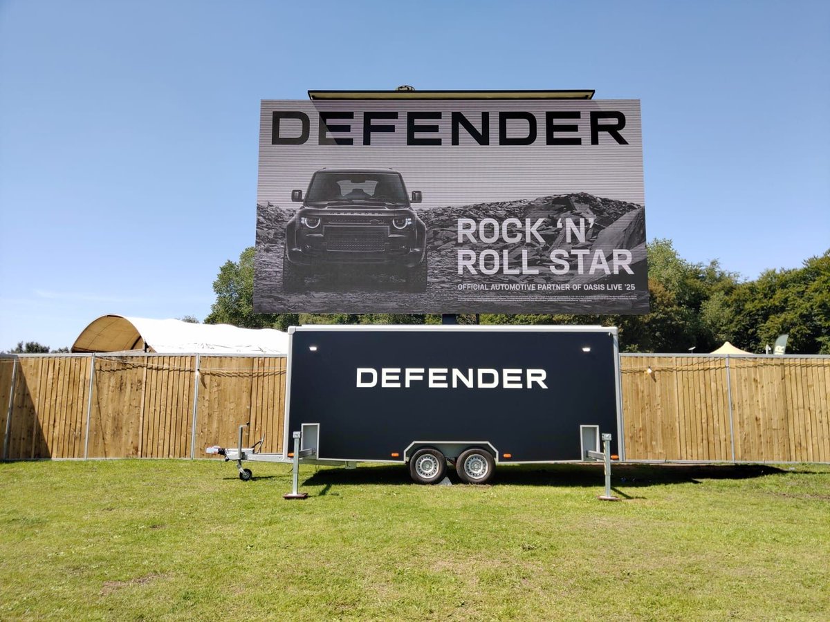 AV Matrix (@avmatrix1) on Twitter photo Brand impact aboveโ๏ธ& below๐for DEFENDER ROCK โNโ ROLL STAR! โญ๏ธ
Delighted to be invited by <a href="/GPM3601/">GPM360</a> to provide LED trailer screens for DEFENDER, the official automotive partner of Oasis Live โ25.
๐ av-matrix.com/led-screen-hire
โ 01937 844 320
#LEDscreenhire #EventProfs Brand impact aboveโ๏ธ& below๐for DEFENDER ROCK โNโ ROLL STAR! โญ๏ธ
Delighted to be invited by <a href="/GPM3601/">GPM360</a> to provide LED trailer screens for DEFENDER, the official automotive partner of Oasis Live โ25.
๐ av-matrix.com/led-screen-hire
โ 01937 844 320
#LEDscreenhire #EventProfs