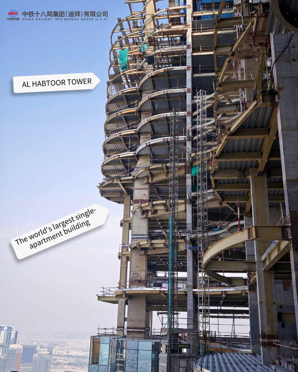 Cr18gDubai's tweet photo. CR18G (Dubai) constructs AL HABTOOR TOWER, creating the world's largest single-apartment building, witnessing an architectural miracle.#CRCCBuildingTogether #AlHabtoorTower https://t.co/k1GZeX3yyN