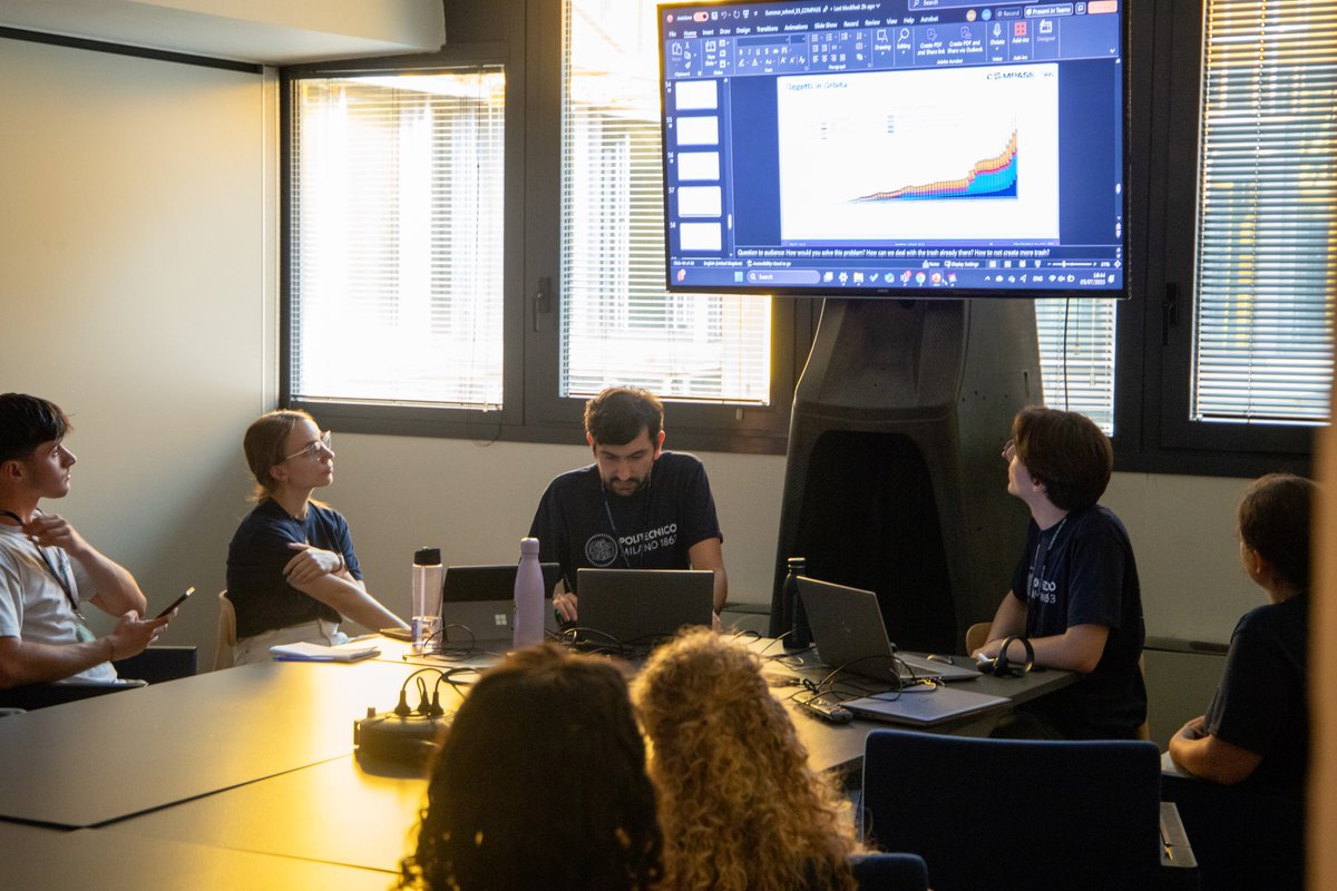 160 students joined DAER’s 15th Summer School at <a href="/polimi/">Politecnico di Milano</a>!
During “Insieme ai ricercatori del DAER,” the COMPASS Lab ran a hands-on lab on space missions, sustainability, and the space debris challenge 🚀🛰️
 <a href="/daer_polimi/">Dept. of Aerospace Science and Technology - Polimi</a> <a href="/ERC_Research/">European Research Council (ERC)</a> 
#GREENSPECIES #SpaceDebris #Sustainability