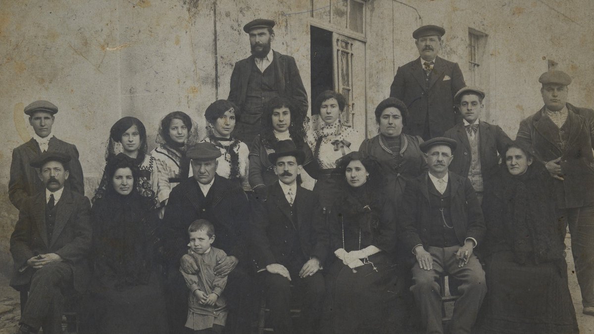 L'Ajuntament de Girona amplia el fons fotogràfic de Valentí Fargnoli amb una donació de la besneta.

El conjunt cedit per la família comprèn 50 fotografies sobre paper de diversos formats, entre els quals predomina la postal.