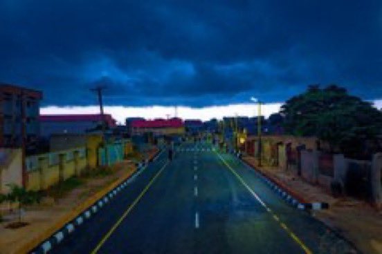 Haleemarh_Gumel's tweet image. The Sani Sulaiman Road project, completed by the @GovKaduna under @ubasanius, now connects key economic hubs in Kaduna city — including Makarfi Plaza and Central Market — boosting access, safety, and commerce. #KadunaDevelopment #Infrastructure