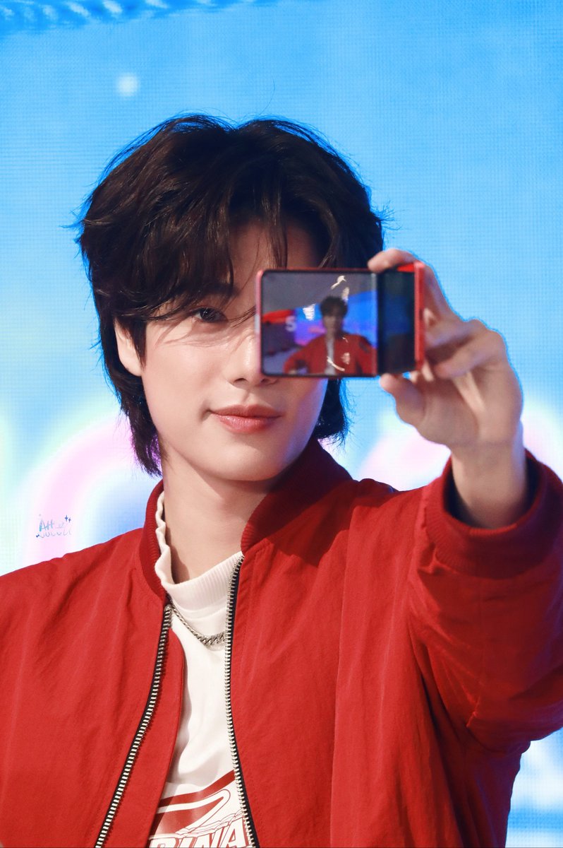 Lucky - happy Phu 🌈 (@phuwinlucky) on Twitter photo Copy and paste if you see this:
The combination of Phuwin’s energy and TrueDTAC's brand strength is unstoppable 🎁
PHUWIN WITH TRUEDTAC5G
#Truedtac5GXPhuwin
#phuwintang <a href="/phuwintang/">phuwintang</a> Copy and paste if you see this:
The combination of Phuwin’s energy and TrueDTAC's brand strength is unstoppable 🎁
PHUWIN WITH TRUEDTAC5G
#Truedtac5GXPhuwin
#phuwintang <a href="/phuwintang/">phuwintang</a>